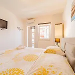 Guest house & Mirakul 3*