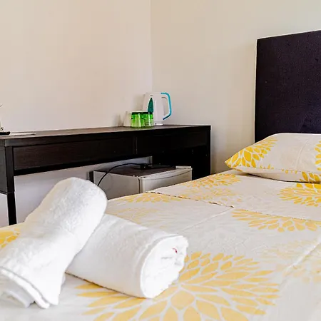 בית הארחה & Mirakul 3*