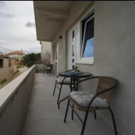 בית הארחה & Mirakul וולה לוקה